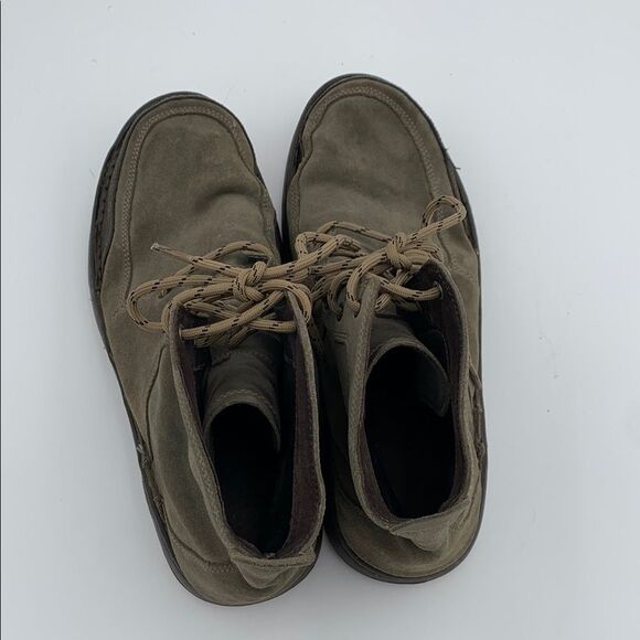 Chaco Men's Olive High-Top Boots suede leather chukka boots - Picture 7 of 12